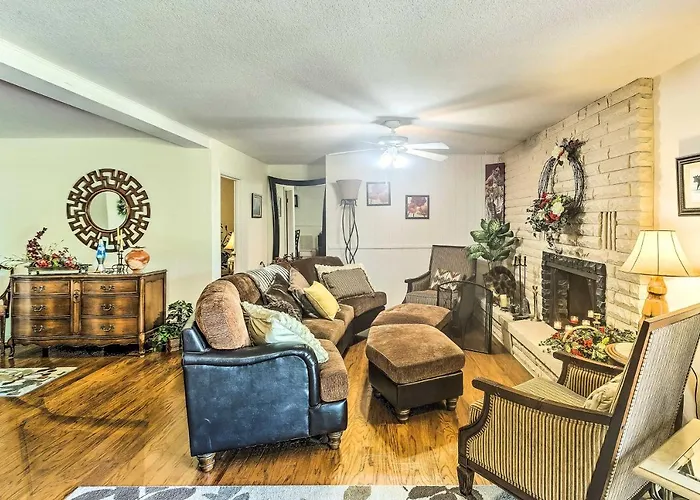 Patio & Yard: Dtwn Home! * Cottonwood